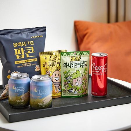 Shilla Stay Gwanghwamun Myeongdong Сеул Екстер'єр фото